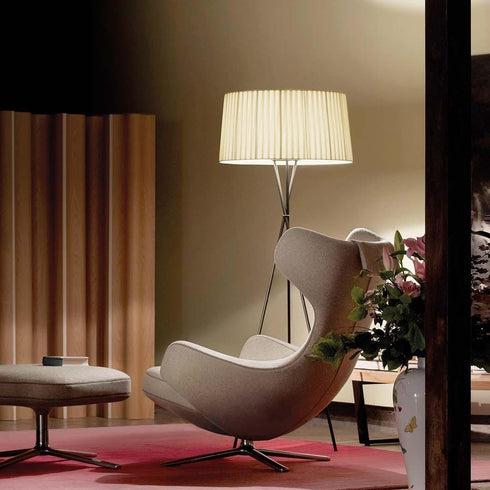 Grand Repos Lounge Chair & Ottoman / Fabric